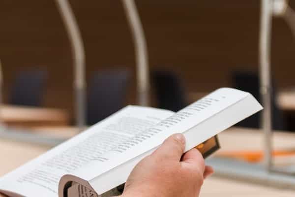 湖南哪些大学招生电力系统继电保护技术专业及选科要求 共4所高校和开设学校推荐（2026参考）